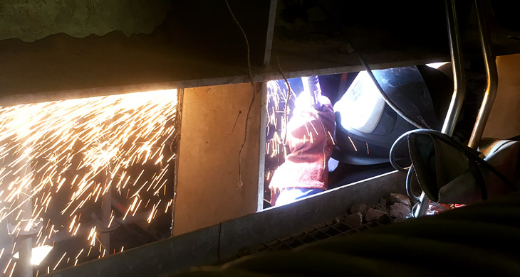 De oven van slibverbrandingslijn 1 ondergaat een ingrijpende renovatie